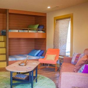 Kelly - Bunkhouse