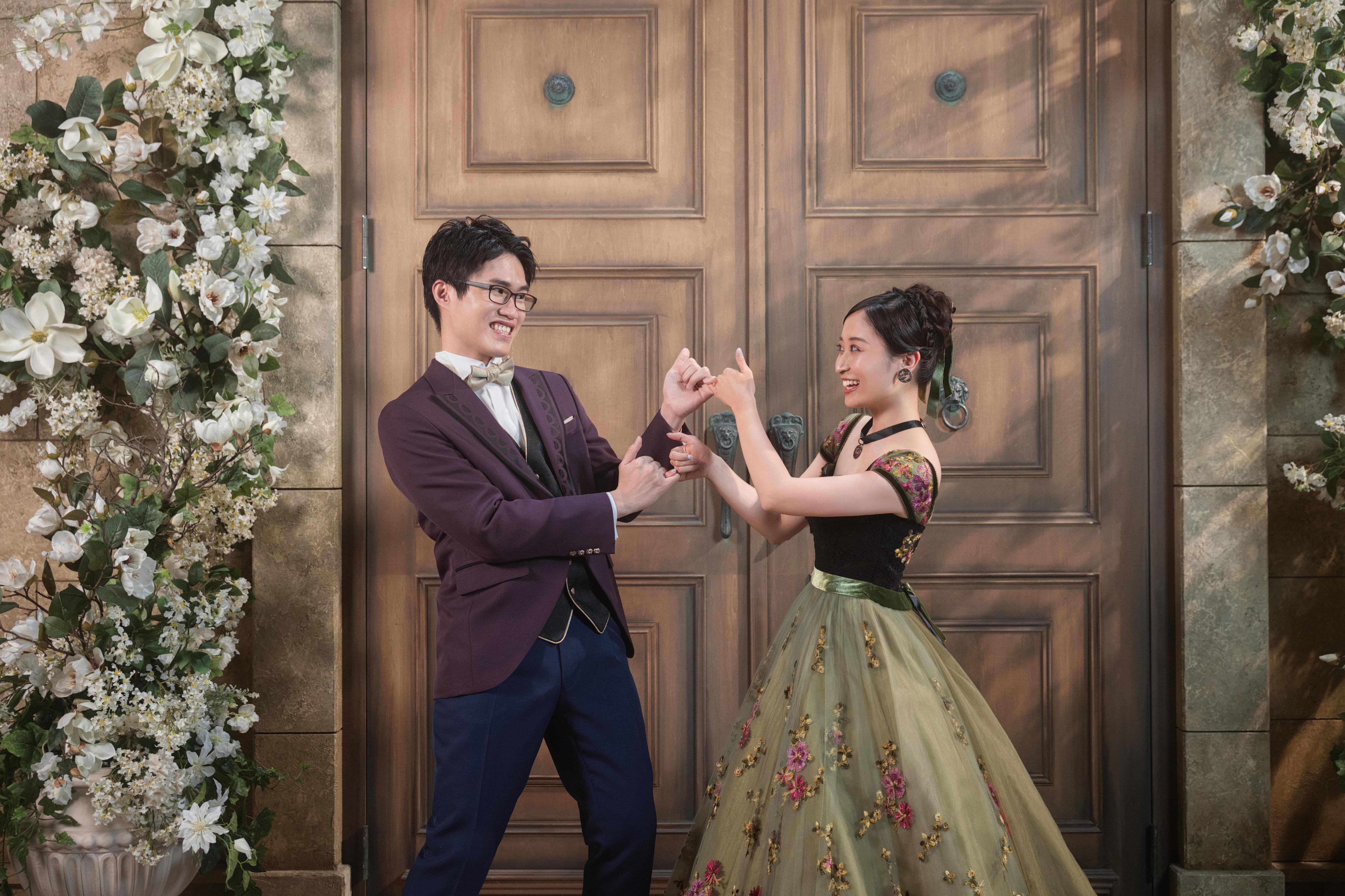 The Wedding Website of Sam 尚甫 and Rebecca 涵君