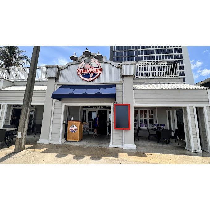 Bubba Gump Shrimp Co.  
Dining Experience -Casual
bubbagump.com