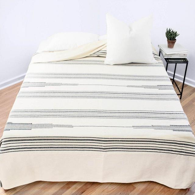 Abrigo Bed Blanket