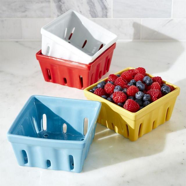 White Berry Box Colanders