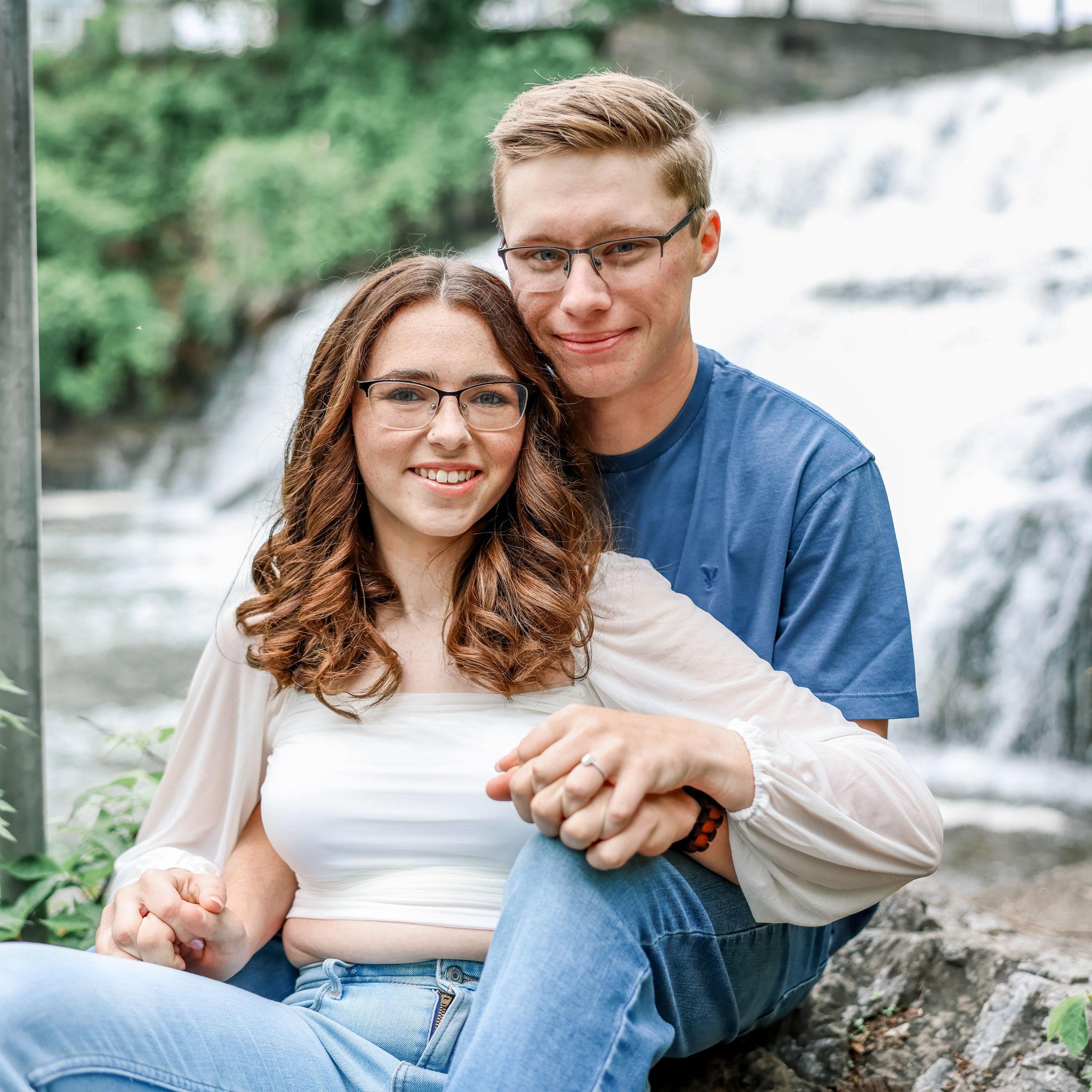 Engagement Pics!