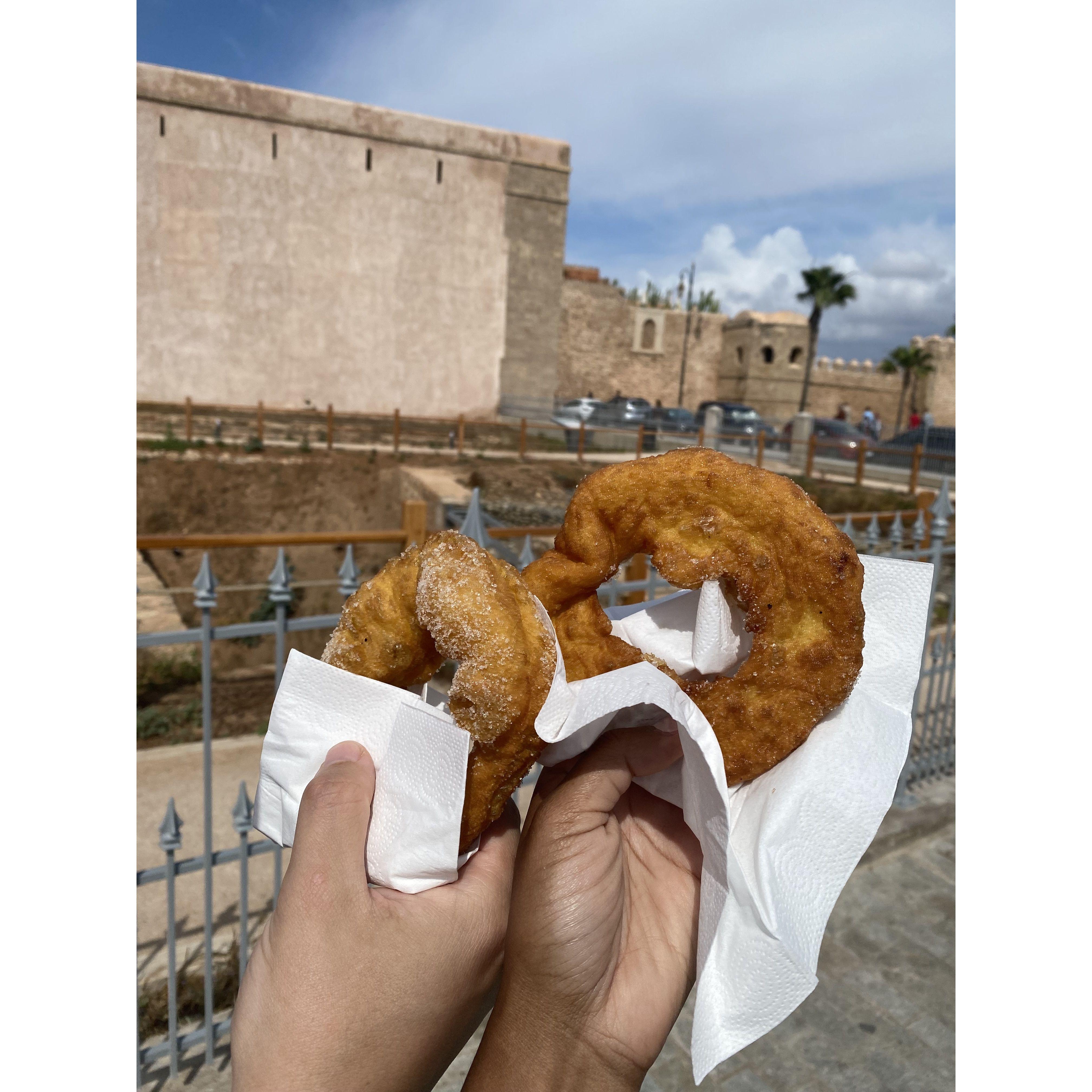 Sfenj (fried deliciousness) outside the Kasbah