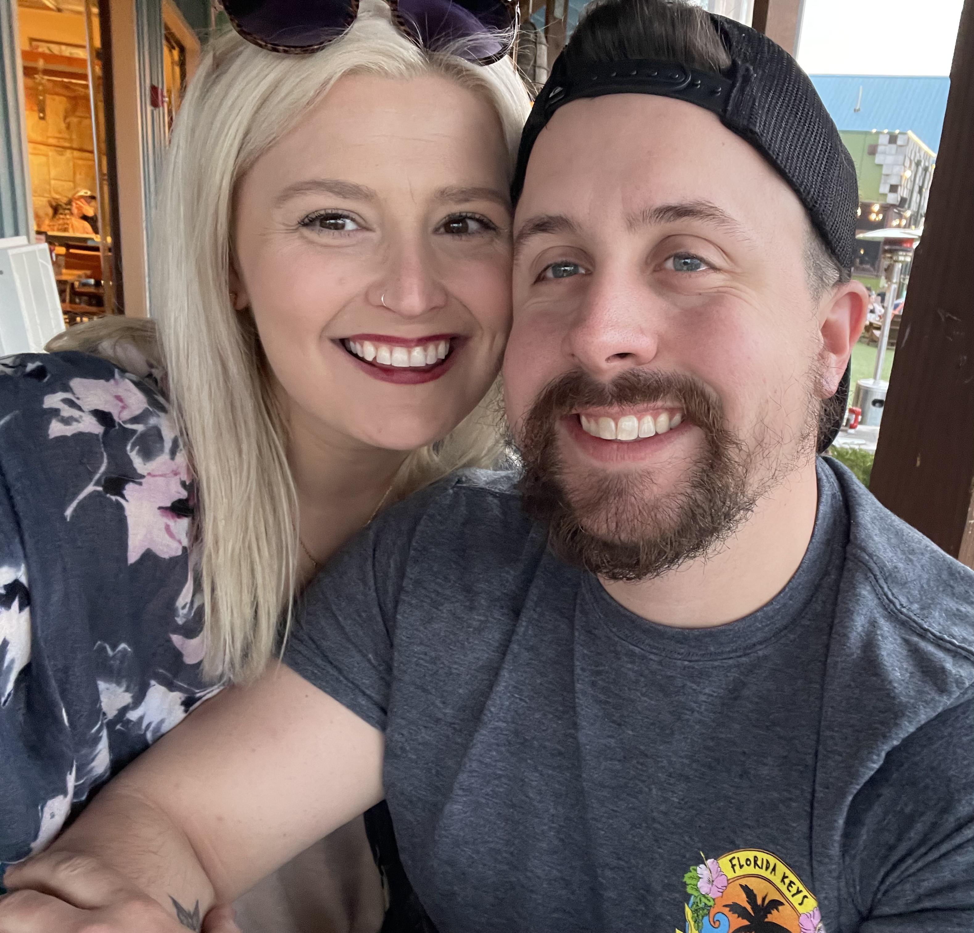 The Wedding Website of Lauren Hoyt and Lucas Kemp