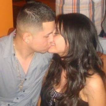2010
Dating/Novios