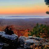 Bear's Den Scenic Lookout