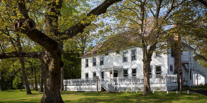 The Wedding Website of Hannah Taube and Aidan Lee