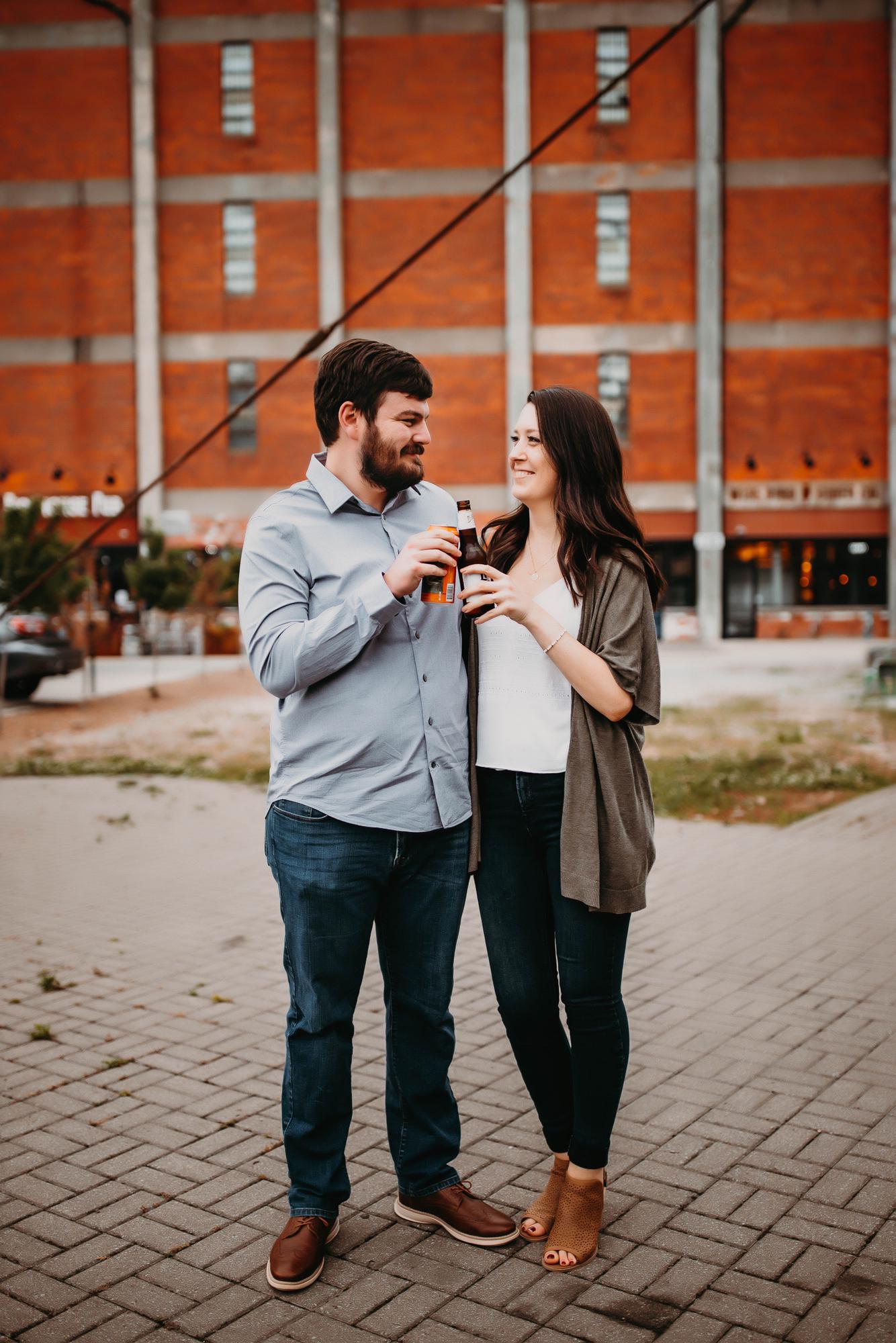 Engagement Pictures in Kentucky. May 2021