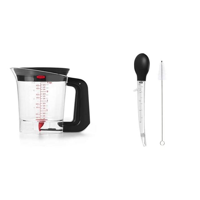 OXO Good Grips Good Gravy 4-Cup Fat Separator & Good Grips Angled Turkey Baster with Cleaning Brush