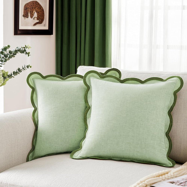 Ohocut Light Green Scalloped Pillow Cover Pack of 2 Spring Chenille Decorative Cute Boho Couch Throw Pillow Covers 18" x 18" Aesthetic Funky Preppy Pillow Cases for Sofa Living Room
