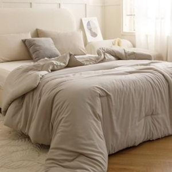 BAGOKIE Bedding Set with Comforter and Pillowcase in Oatmeal - King