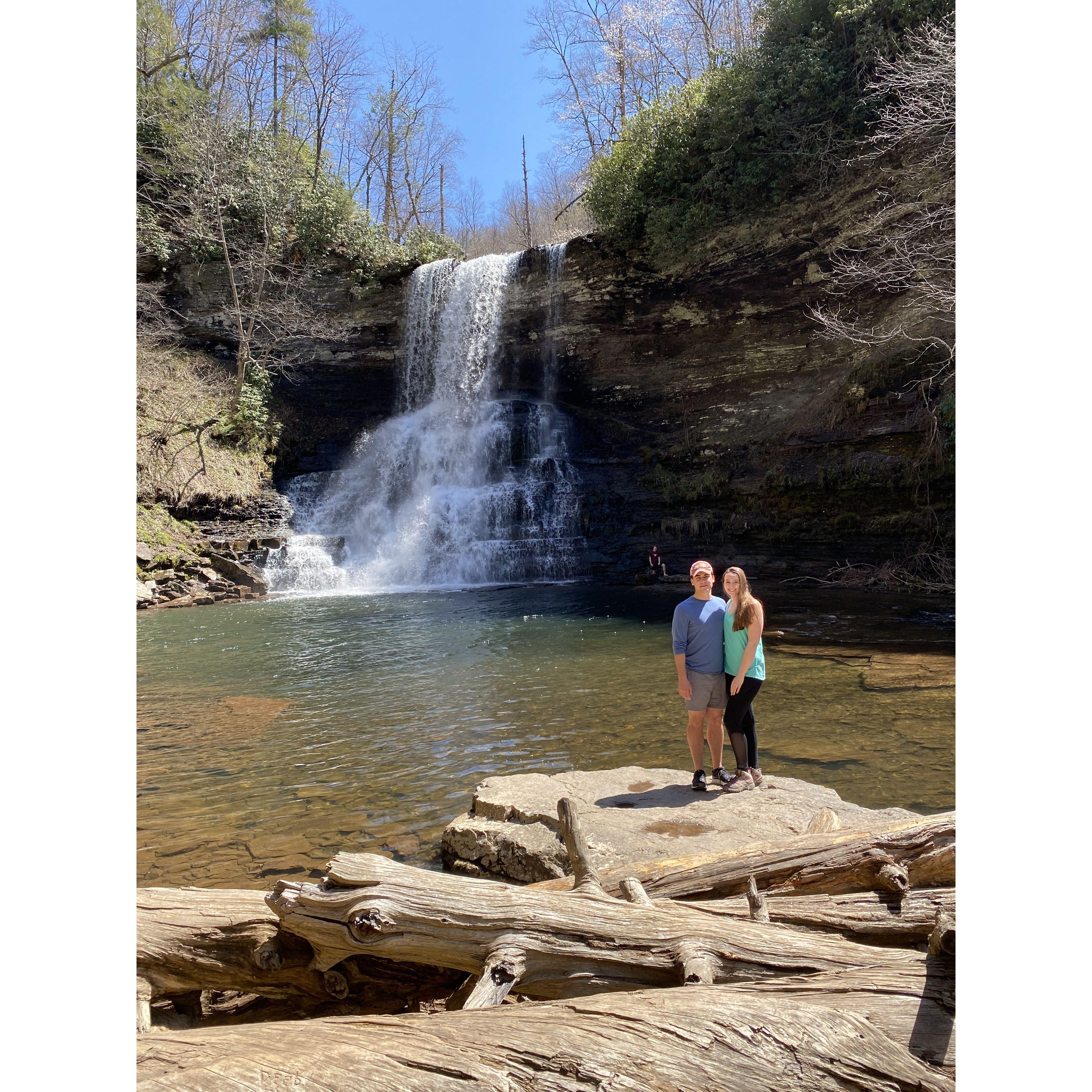 April 26, 2021: Hiked the Cascades with our friends