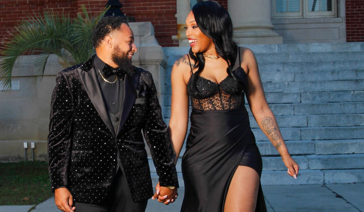 The Wedding Website of Teionnie Smith and Deion Rackley