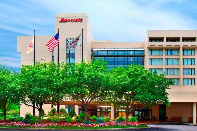 The Wedding Website of Jessica Madonna and Eric Pollari