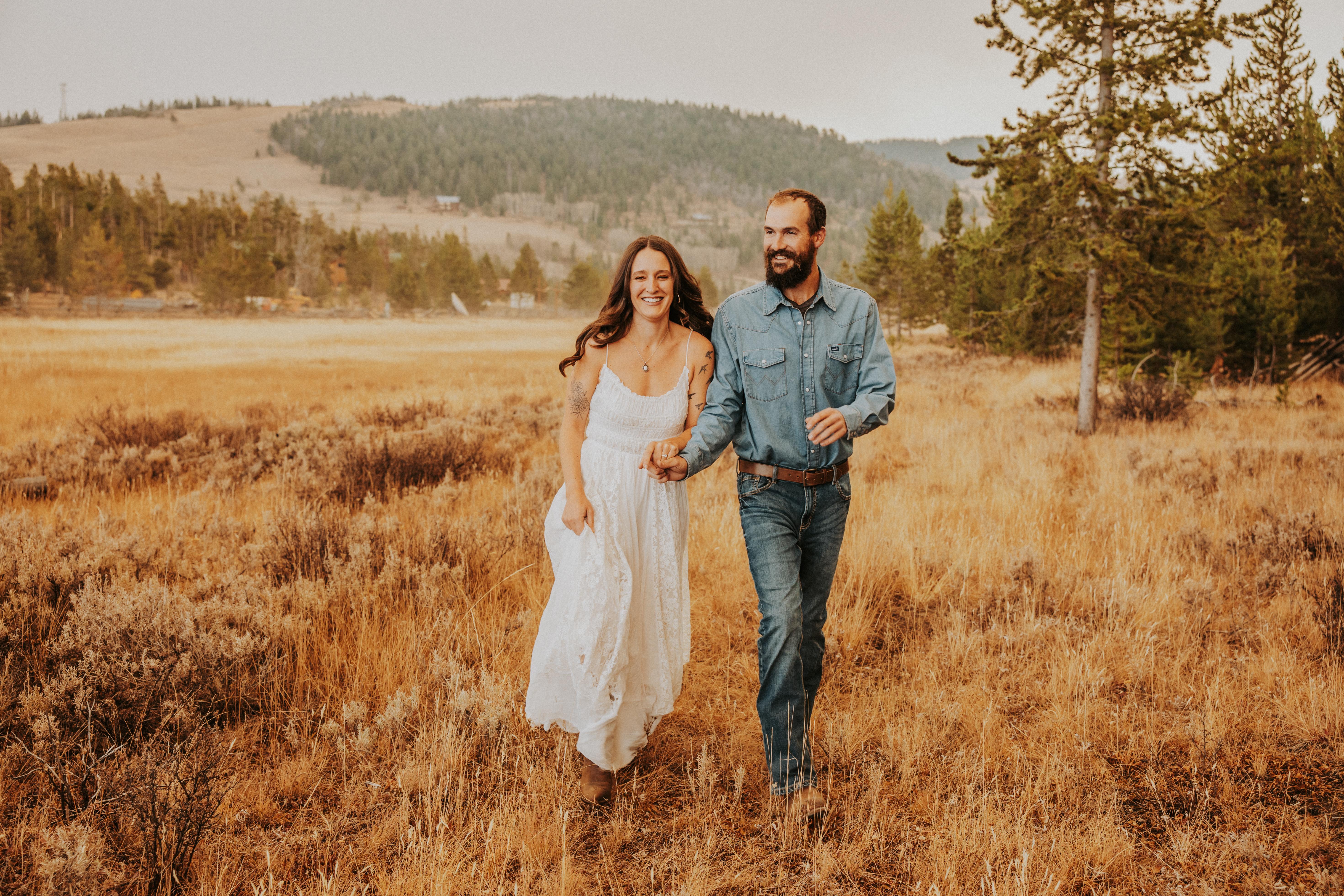 The Wedding Website of Emily Gullickson and Kyle Heiber
