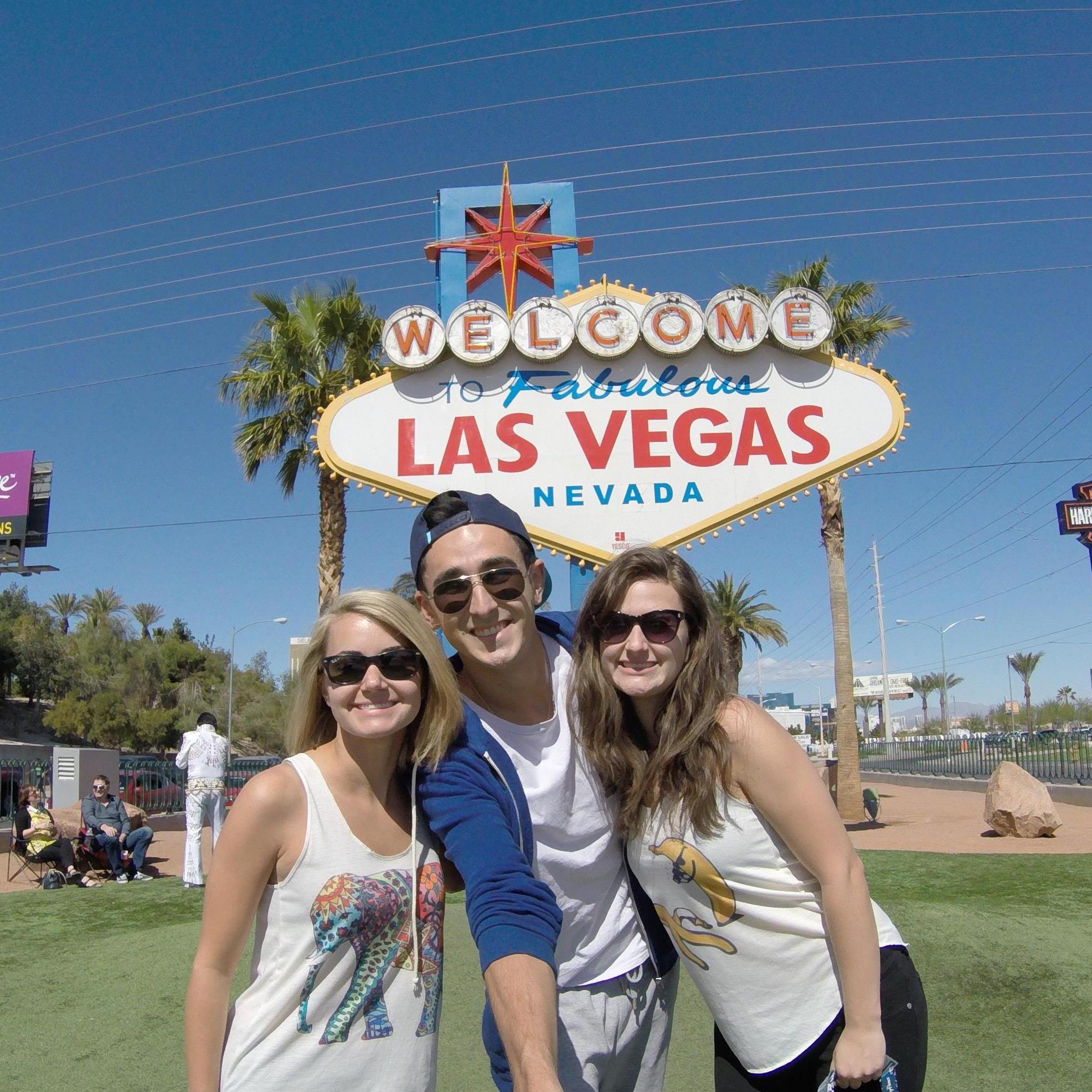 Las Vegas, USA
Feat. Paige
2016