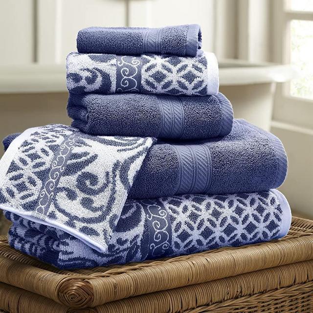 Amrapur Overseas | Trefoil Filigree 6 Piece Reversible Yarn Dyed Jacquard Towel Set (Indigo)