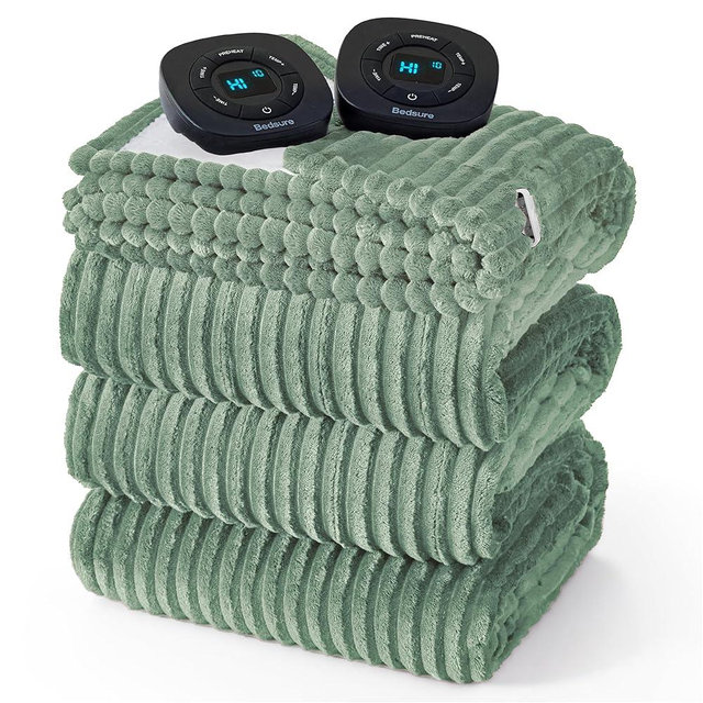 Bedsure GentleSoft Electric Blanket Queen Size - Soft Ribbed Flannel Heated Blanket with Dual Control, Heating with 10 Heat Settings & 10 Time Settings, 8 hrs Timer Auto Shut Off (84x90 inches, Green)