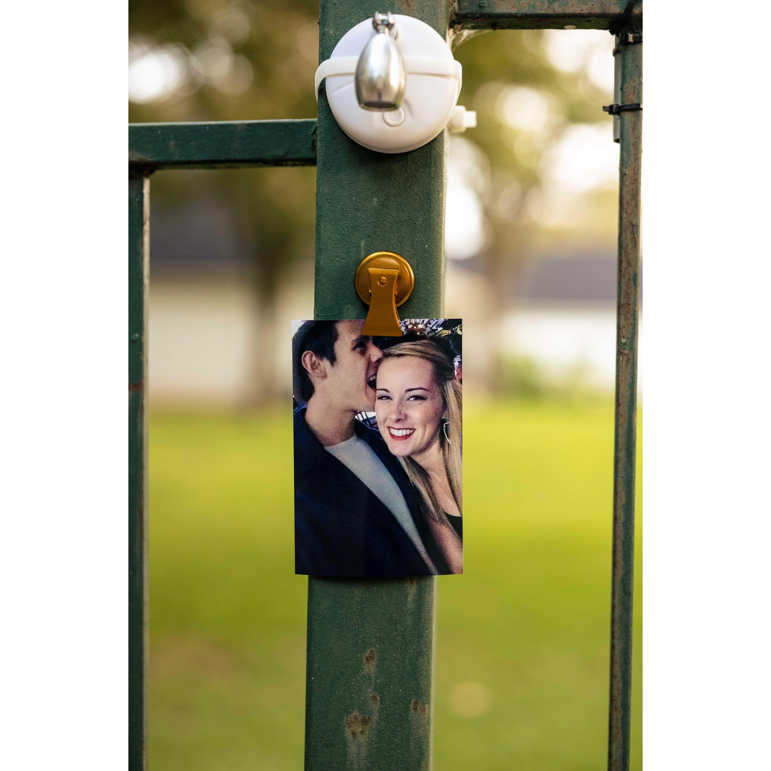 "I shared a favorite memory of each year we have been together as we walked towards the "Haiku House" where I proposed." -Preston
NYE in Vegas
