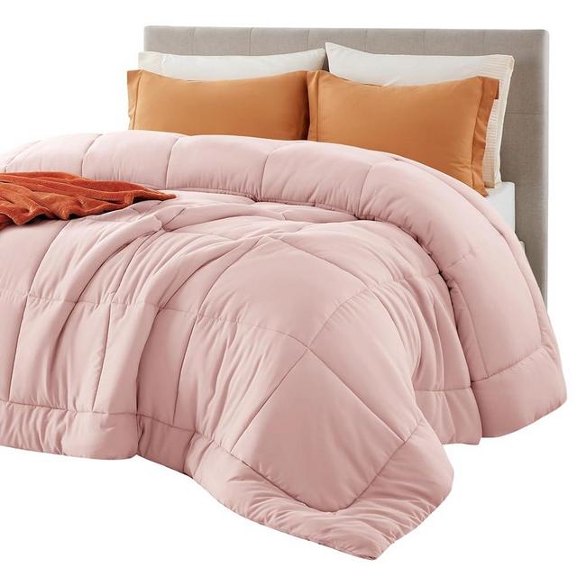 Bedsure Comforter Duvet Insert - Quilted Comforters Queen Size, All Season Duvet, Down Alternative Bedding, with 8 Tabs, Gifts for Women/Men, Pink, Queen 88 x 88 Inches