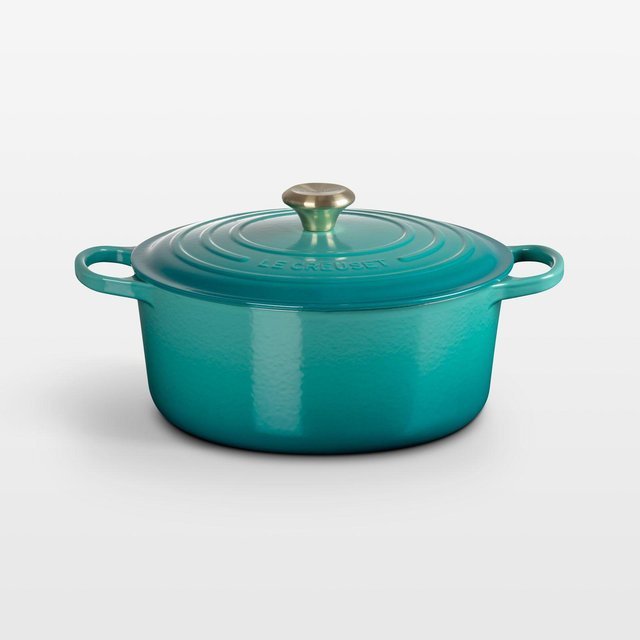 Le Creuset ® Signature 7.25-Qt. Riviera Enameled Cast Iron Round Dutch Oven with Light Gold Knob