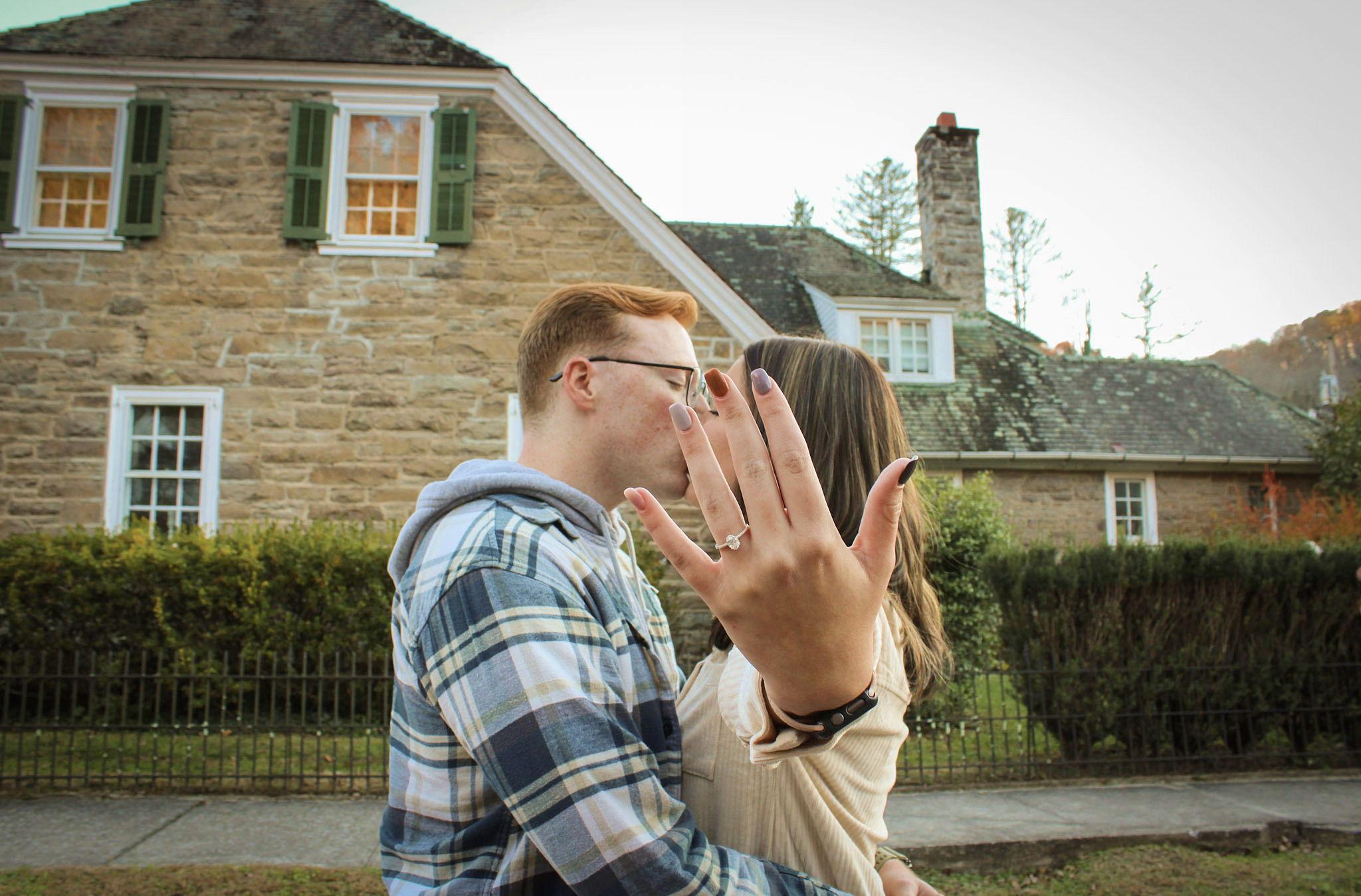 The Wedding Website of Alexis Cardwell and Patric Bailey