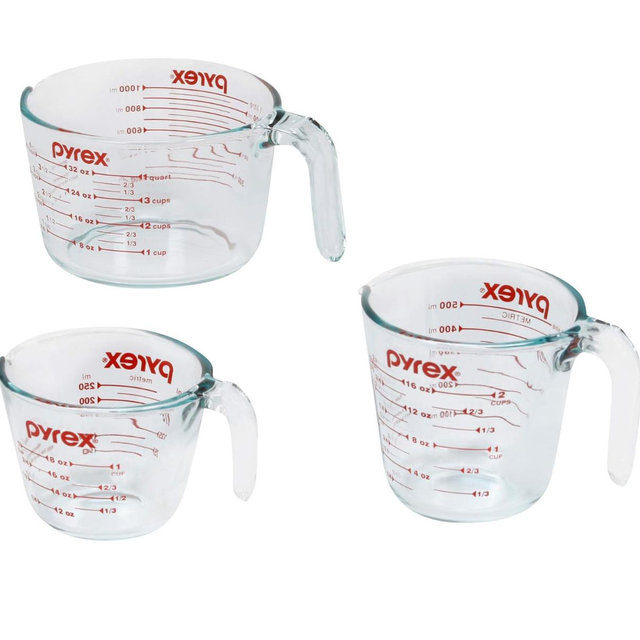 Pyrex Essentials (3-Pack) Glass Measuring Cups Set, (1, 2 & 4 Cup) Measuring Cups For Prepping, Baking and Cooking, Preheated Oven, Dishwasher, Freezer, and Microwave Safe