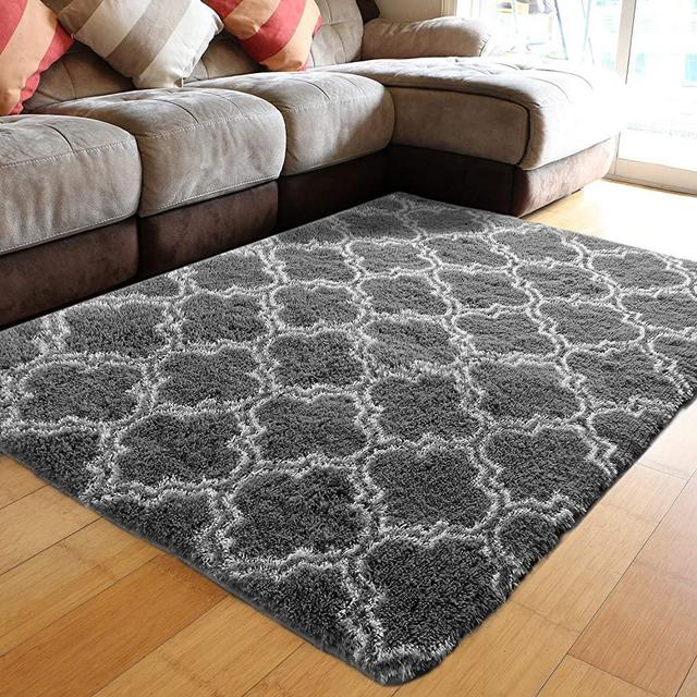PAGISOFE Fluffy Shaggy Trellis Rug, Plush Fuzzy Lattice Rugs for Girls Kids Room Home Floors, Grey and White Rugs, Ultra Soft Moroccan Geometric Modern Area Rugs Carpets for Living Room Bedroom 5'x7'