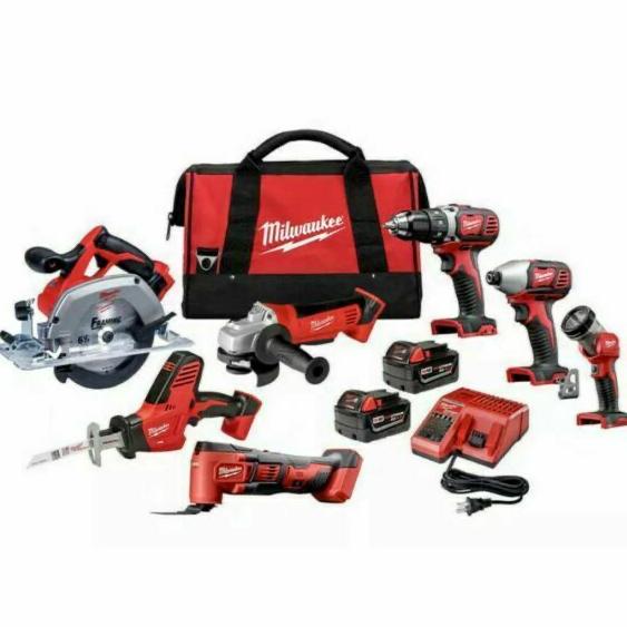 MilwaukeeM18 18-Volt Lithium-Ion Brushless Cordless Compact Drill/Impact Combo Kit (2-Tool) W/ (2) 2.0Ah Batteries, Charger & Bag