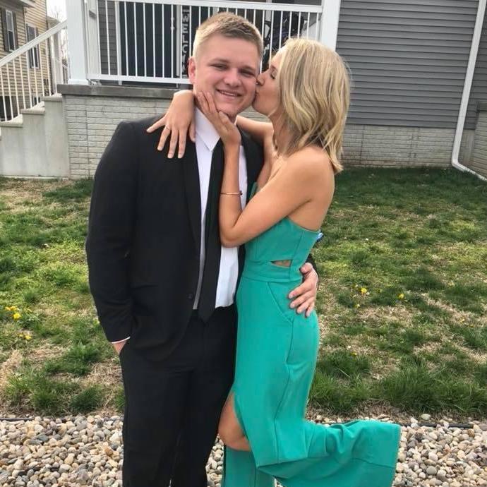 Kloe's sorority formal, Spring 2018.