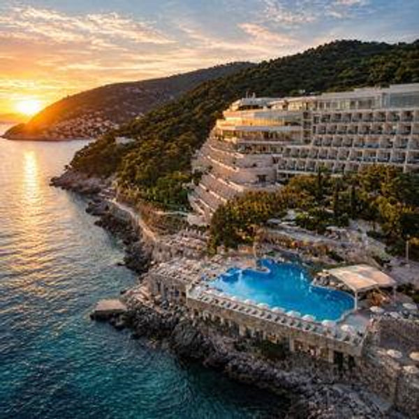 Honeymoon Resort