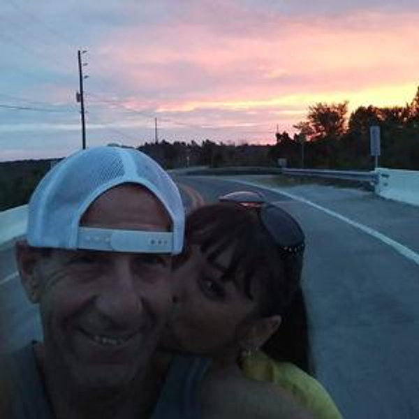 60-Minute Couples Massage
