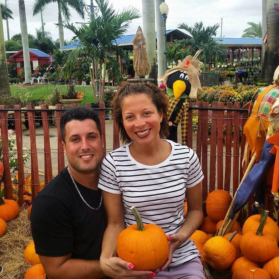CROW PHOTO BOMB HALLOWEEN 2016