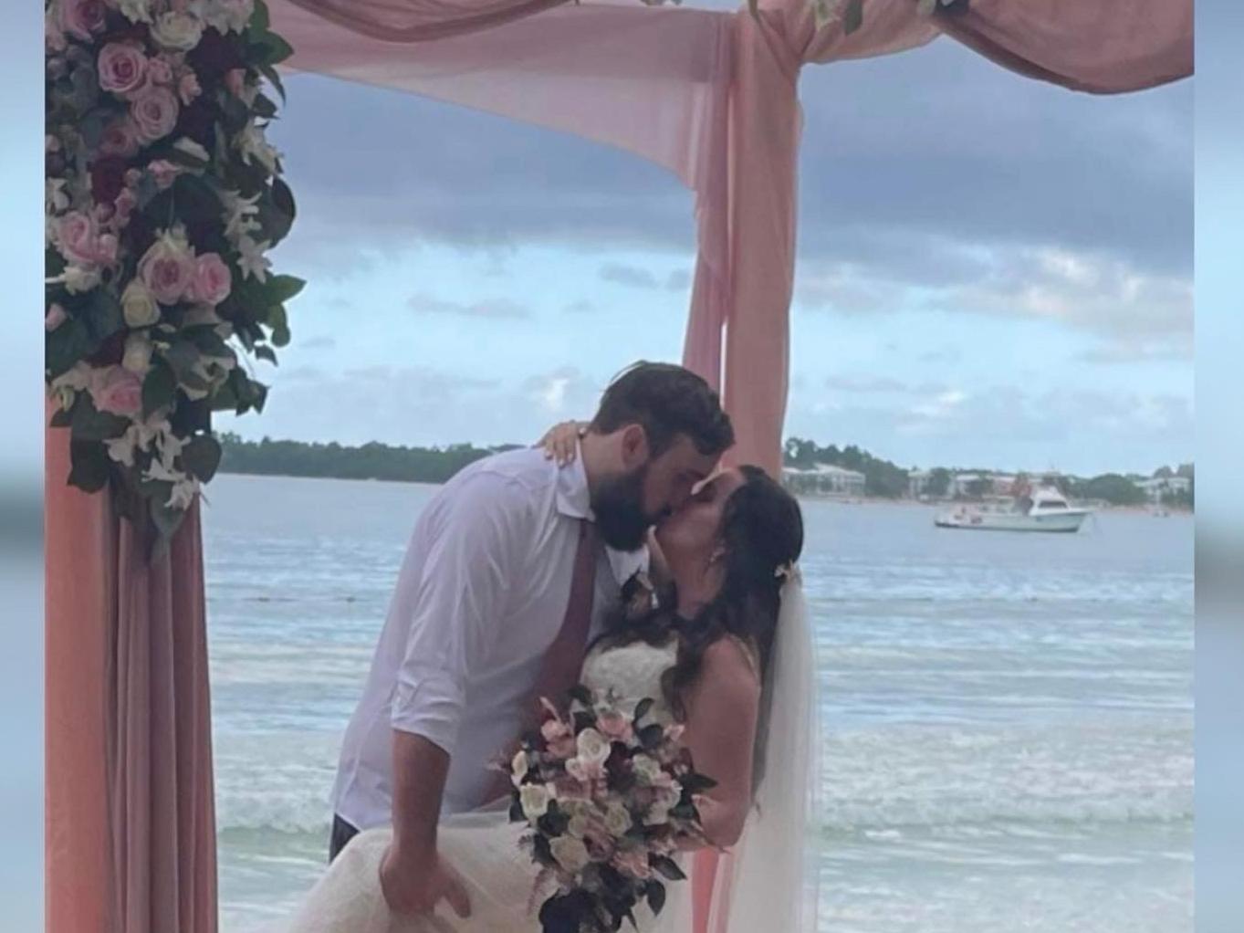The Wedding Website of Ashley Basden and Mick Straub