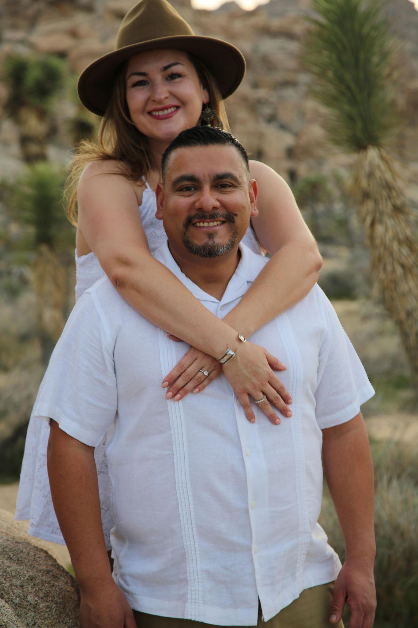 The Wedding Website of Elisa Marie Lunsford and Ezequiel Martinez