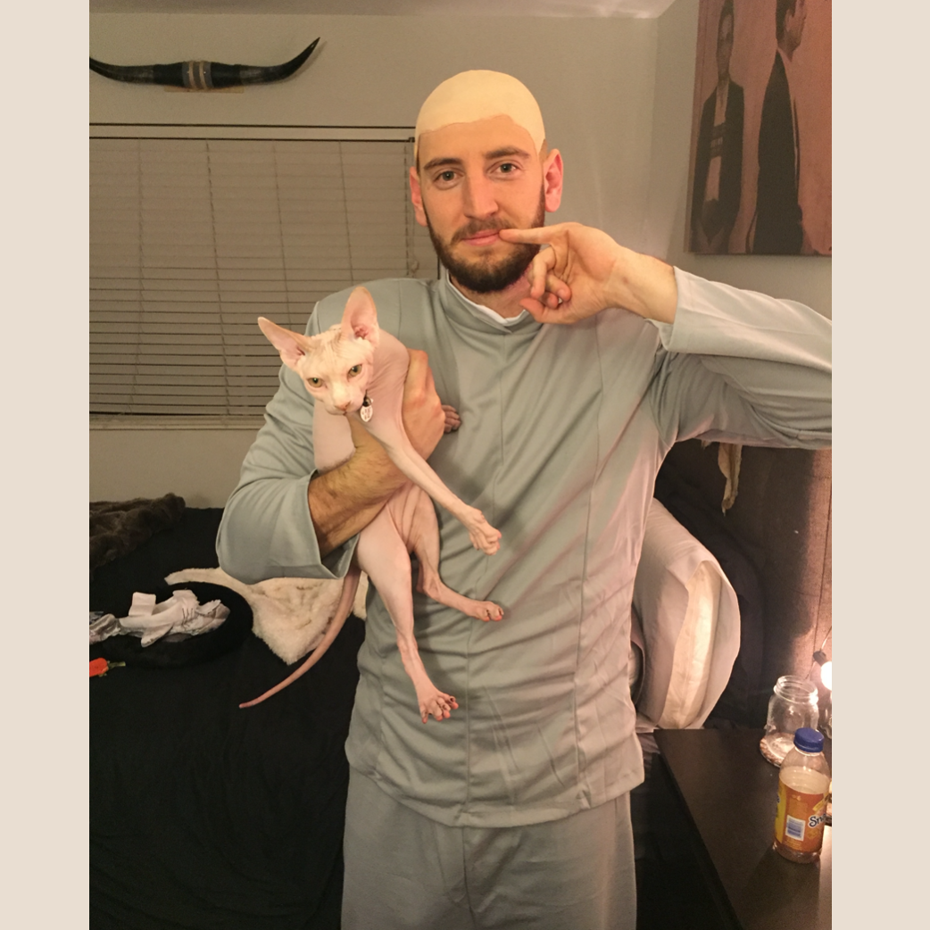 Dr. Evil & Mr. Bigglesworth (feat. Tarzan)