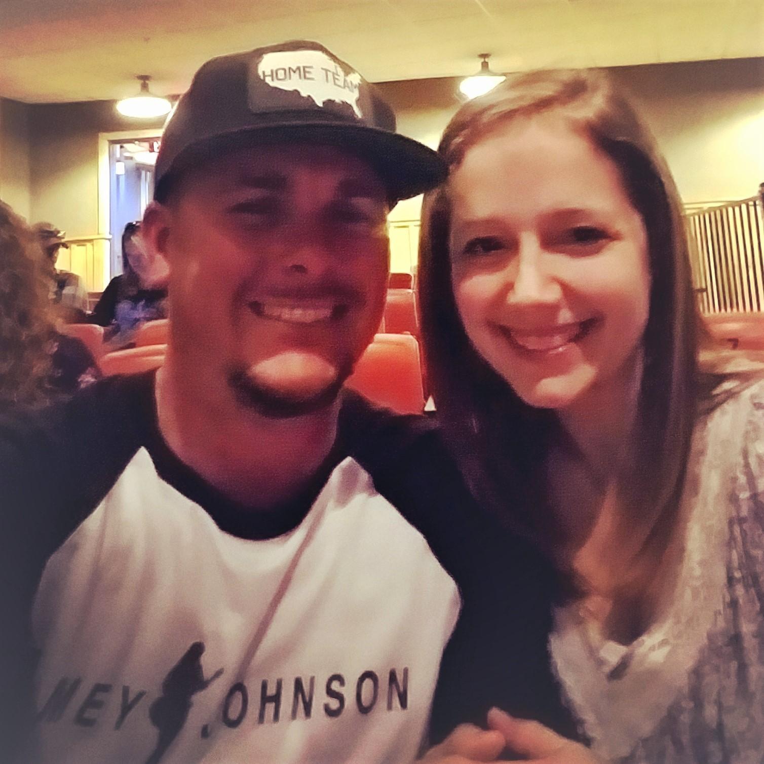06.10.17
Kris surprises Rob on his 35th birthday with Jamey Johnson tickets.... in Kentucky.