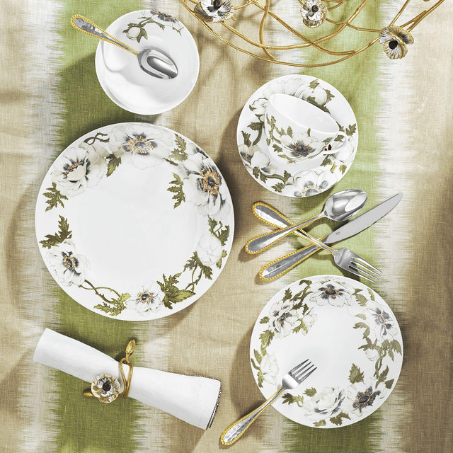 Michael Aram Anemone 5 Piece Dinnerware Place Setting