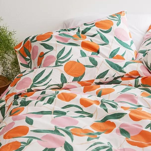 Peaches Queen Duvet Set