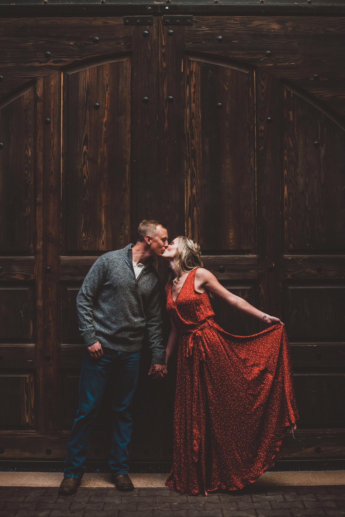 A few of our favorites from our wedding photographer, Kelsey White of One Oak Photography, October 2018