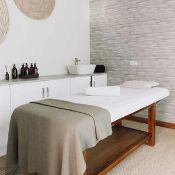 60-Minute Couples Massage