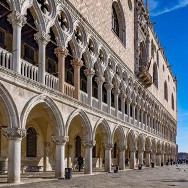 Doge's Palace and Architecture Tour