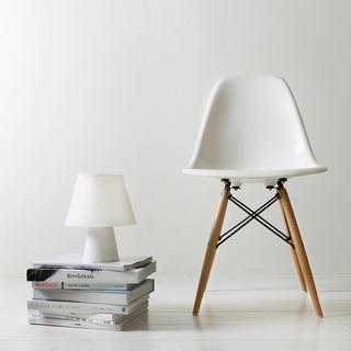 Numen Table Lamp