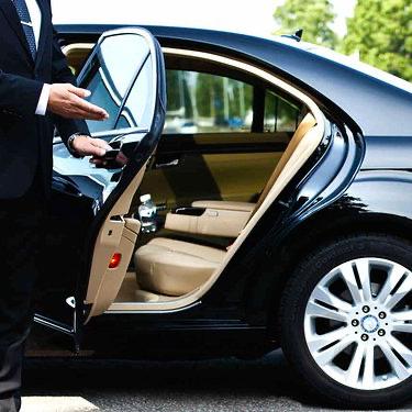 Private Driver to Versailles