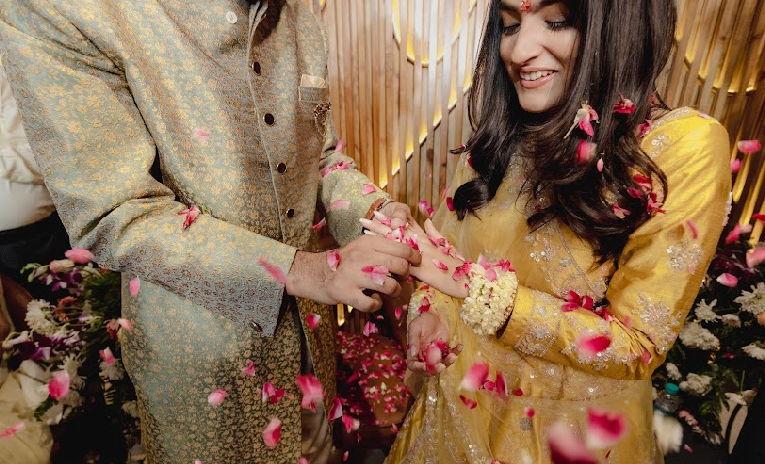 The Wedding Website of Shray Mathur and Saloni Mathur