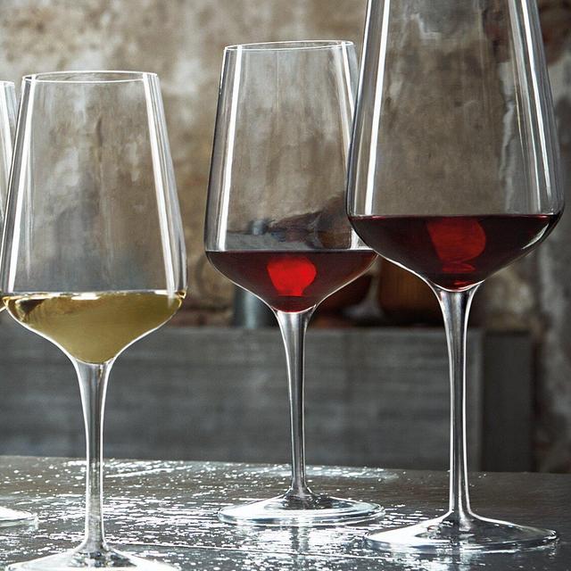 Intenso 550 19 oz. Glass Stemmed Wine Glass