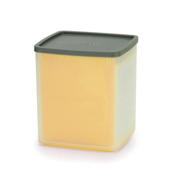 Joseph Joseph Duo Box Grater with collecting base
