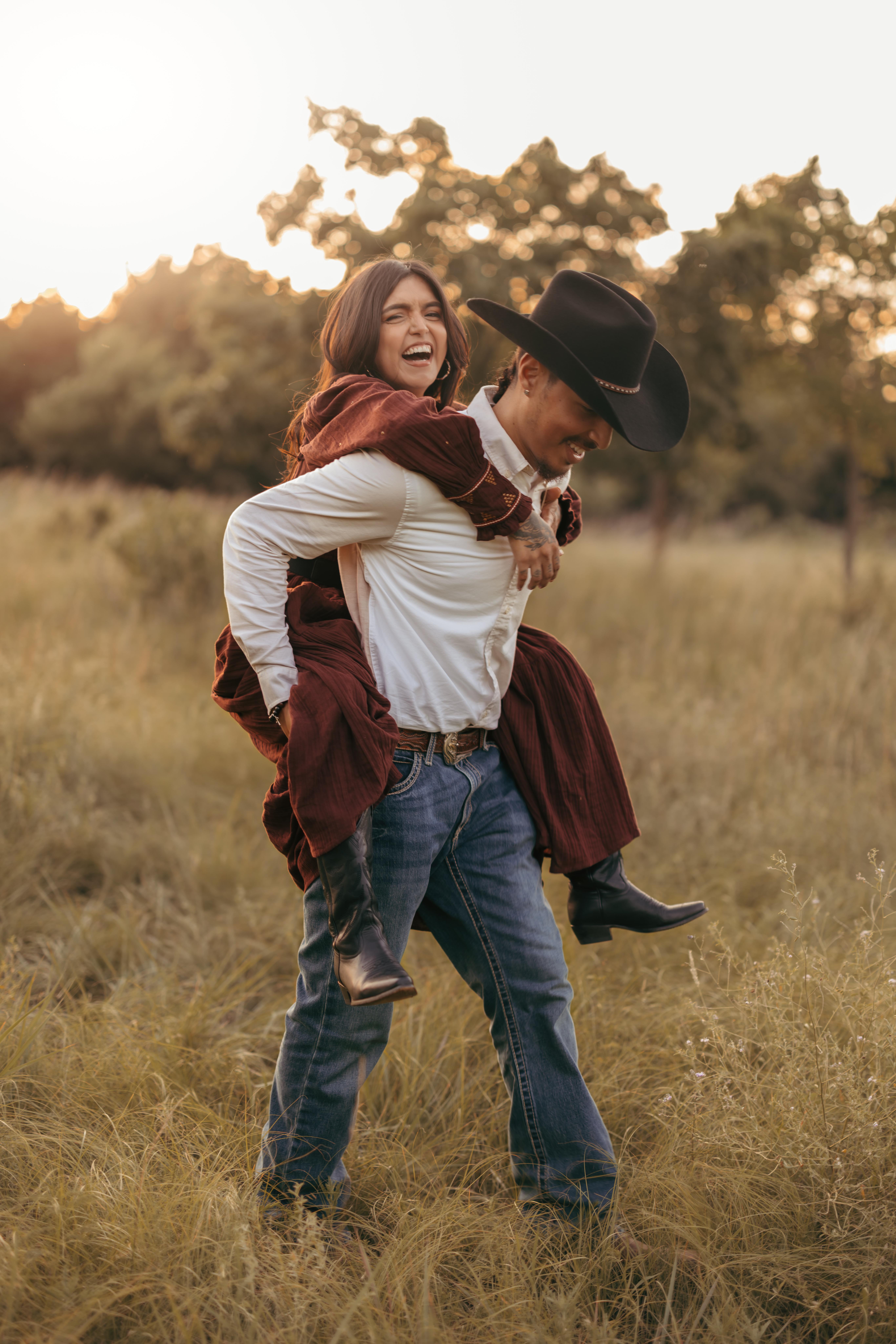 The Wedding Website of Yvette Tovar and Gabriel Bowen
