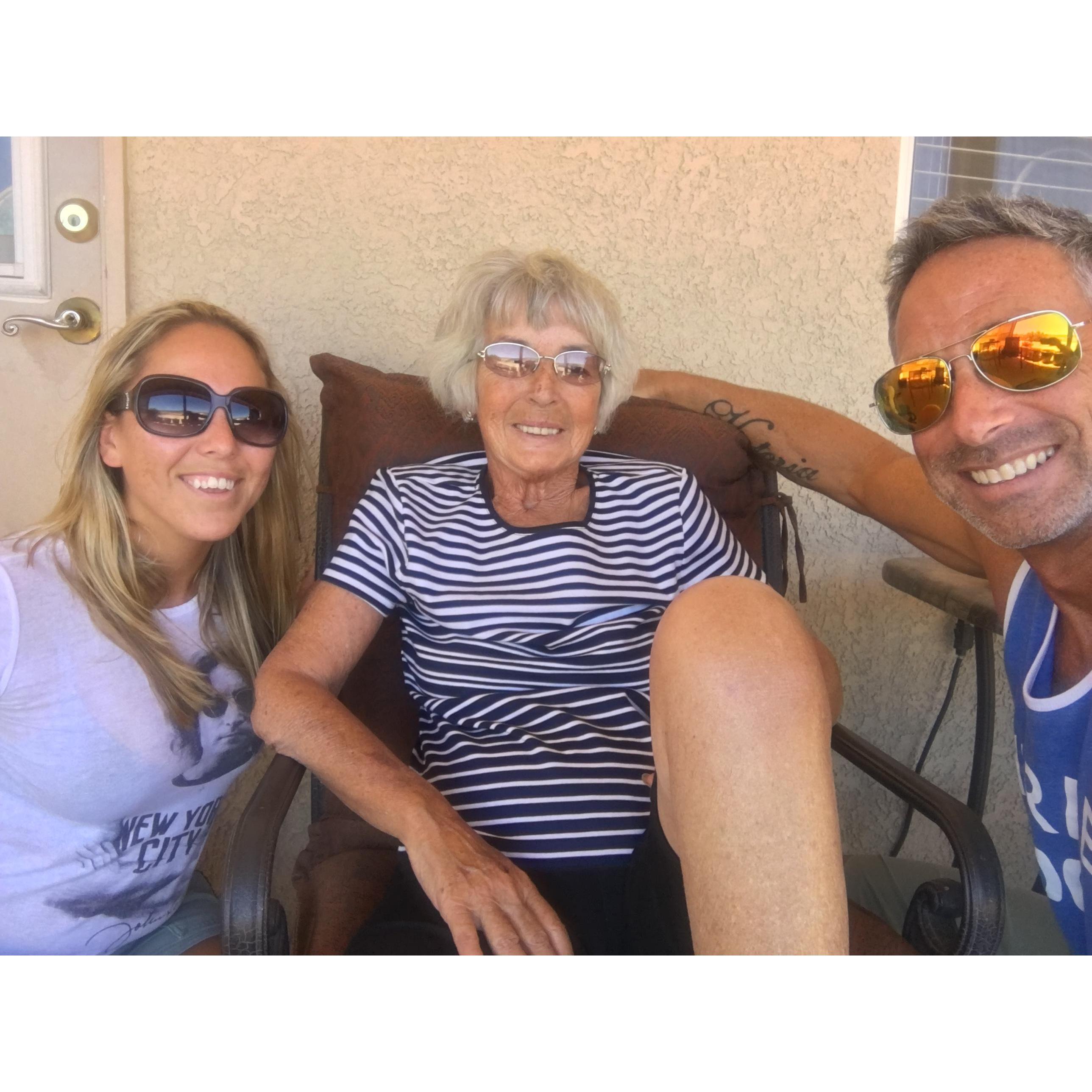 We love and miss my mother Linda terribly. Last year, she was finally able to rest in peace. I owe so much to this wonderful woman. Love you Mom!