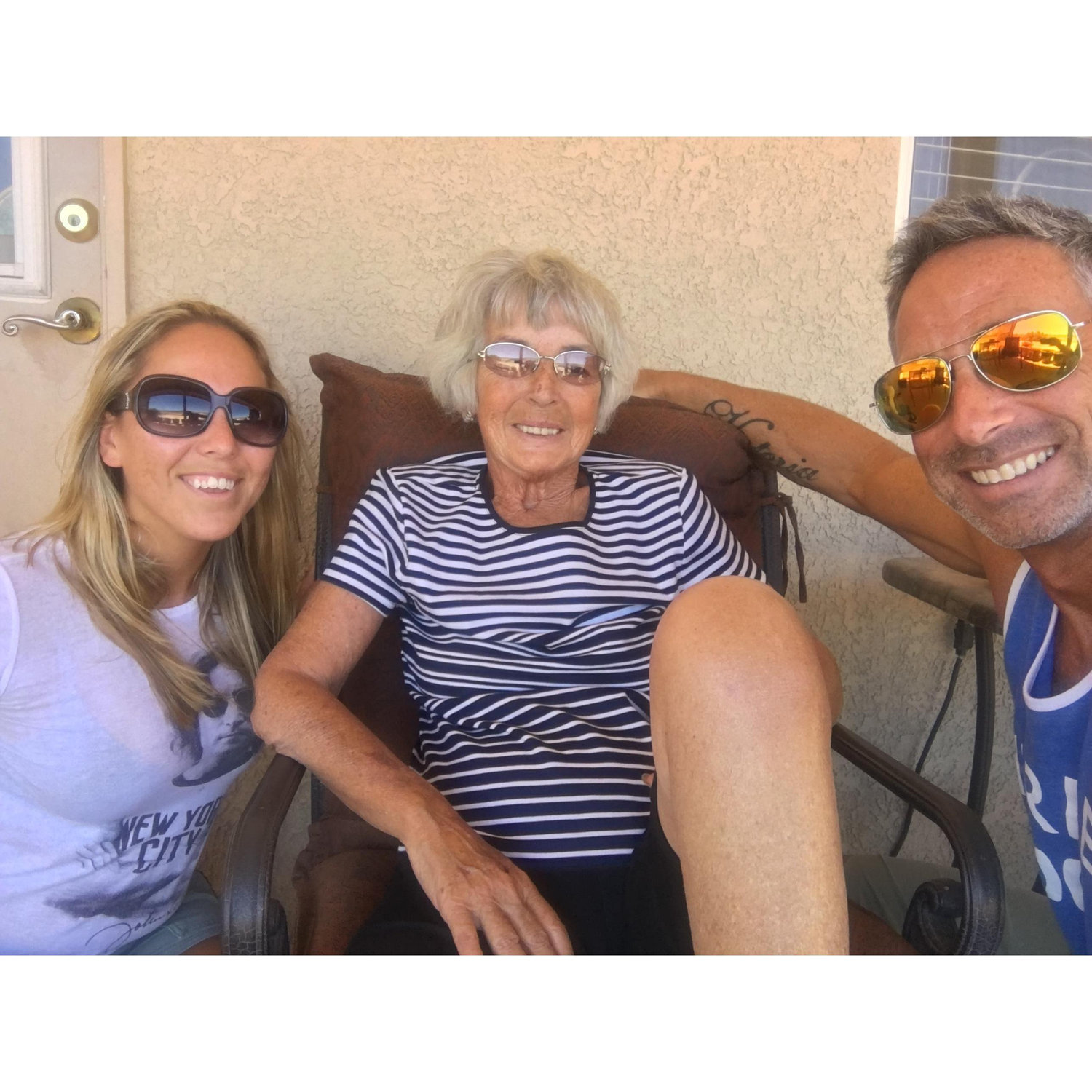 We love and miss my mother Linda terribly. Last year, she was finally able to rest in peace. I owe so much to this wonderful woman. Love you Mom!